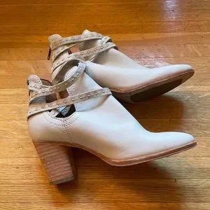Frye Shoes Frye Off White Leather Naomi Pickstitch Shootie Strappy Ankle Boots Size 55 Poshmark